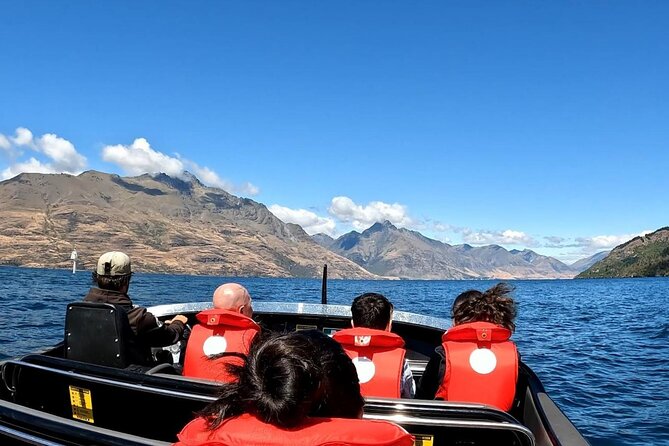 Auckland Harbour Sailing Experience - The Tea and Sweet Treat Break: Warm Up Without Losing the Moment