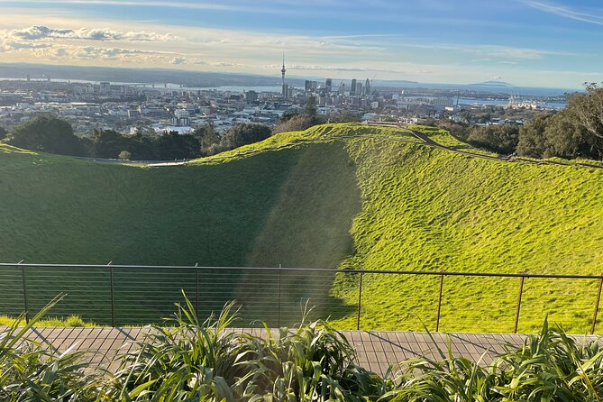 Auckland Highlight Attractions Small Group Tour - Mission Bay: a classic waterfront finish