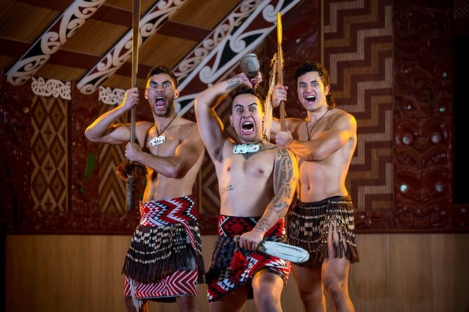 Auckland: Rotorua Te Puia with Haka & Polynesian Spa Small Group - Polynesian Spa’s Deluxe Lake Spa: thermal relaxation with a time limit