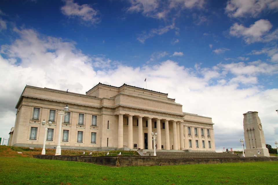Auckland Scenic Half-Day City Sightseeing Tour - Guide Style, Pace, and Value for $44