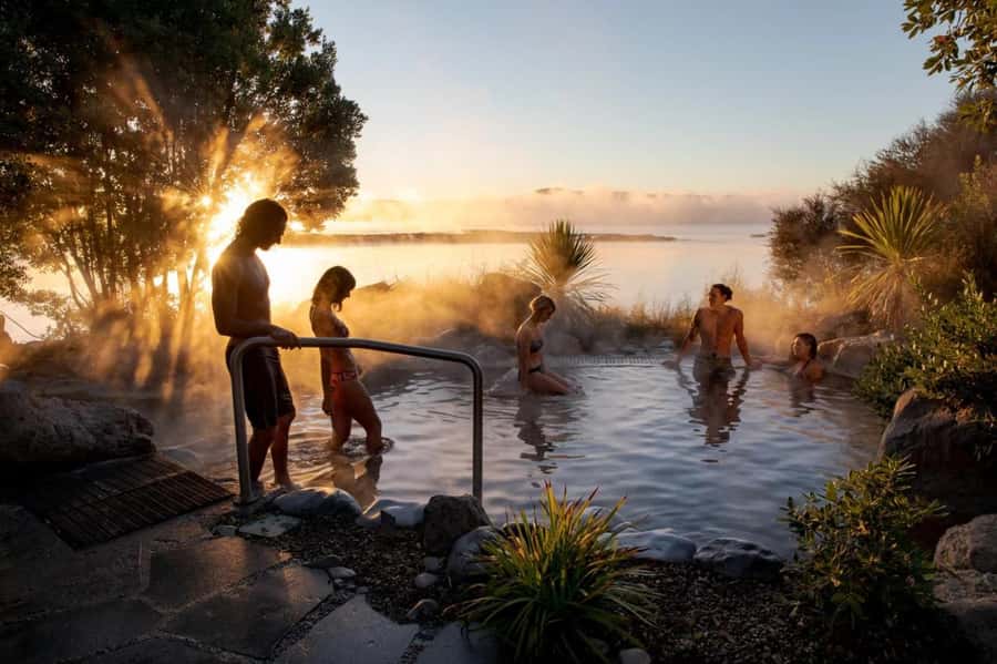From Auckland: Rotorua Māori Village & Activity Combinations - When plans change: weather, closure, and an alternate stop