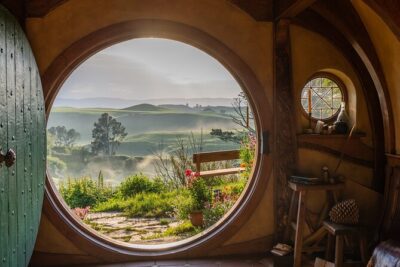 Premium Hobbiton Small Group Day Tour from Auckland - Hobbiton Movie Set by green bus: what you get in your 2.5 hours