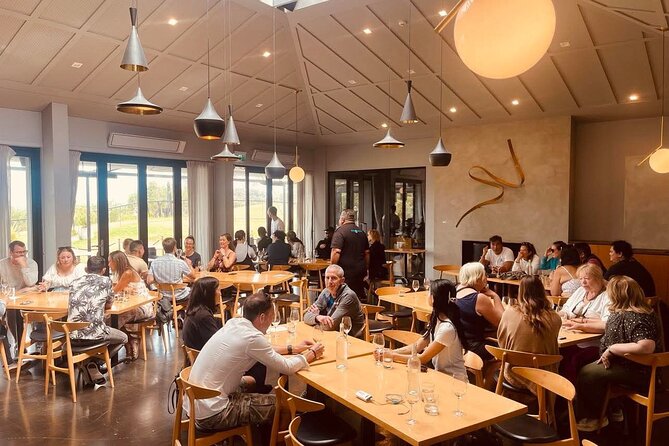 Waiheke Island Wine Tour with Scenic Vineyards & Tastings - Standard 5-Hour Bus Route: Mud Brick, Cable Bay, Stonyridge, and Batch